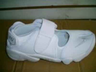 Nike Air Rift-28